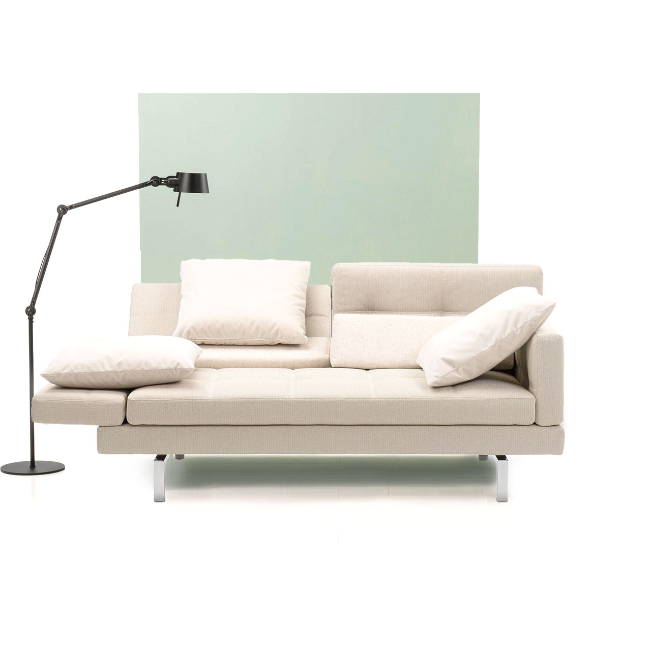 brühl amber Sofa 2-Sitzer Weißes Ledersofa. Die linke Armlehne ist abgesenkt.