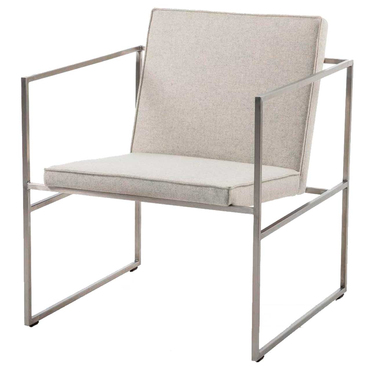 brühl grace metal 68002 Filigraner Sessel mit weißem Stoff bezogen. Das Untergestell ist aus Metall.