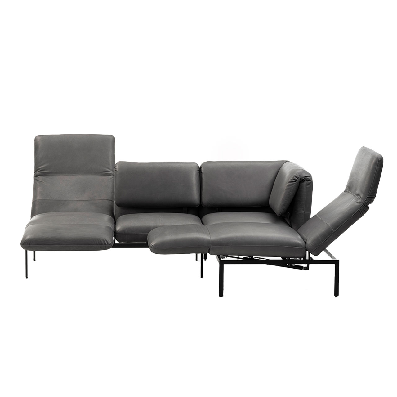 Garnitur brühl roro small classic 74206 + 74227 Eckgarnitur der Serie roro small classic mit Eckanbausofa links und Anstellsofa rechts in schwarzem Leder.