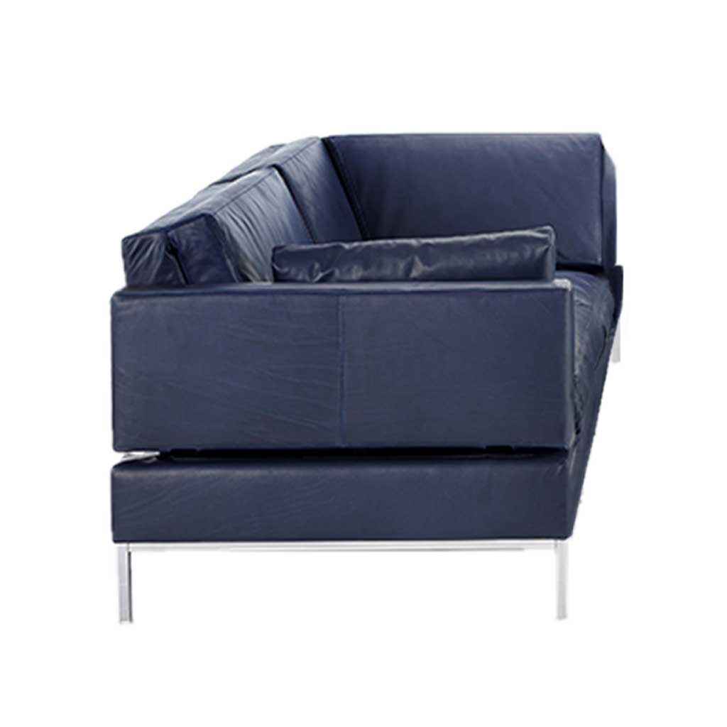 brühl tomo - Eckanbausofa Eckanbausofa in dunkelblauem Leder.