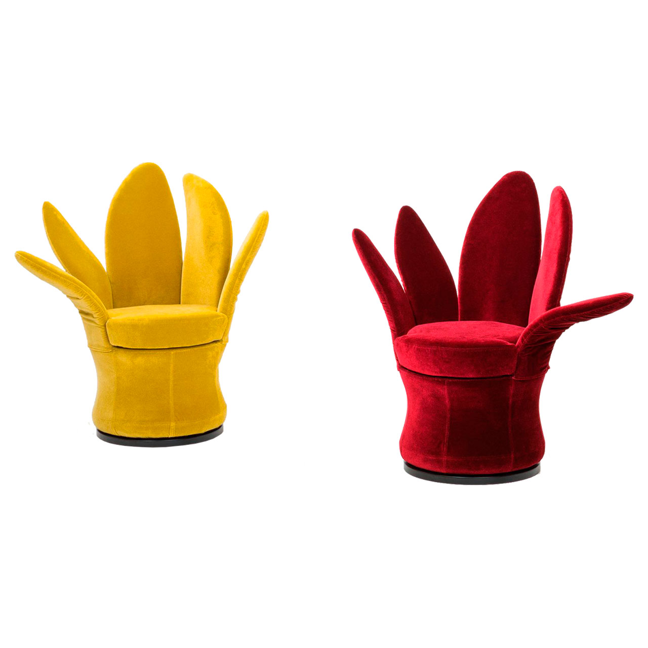 brühl lemon-blossom Sessel 63403 Zwei Sessel in gelbem und in rotem Stoff. Die Sessel haben eine runde Sitzbasis und einen weißen Drehteller. Die Arm- und Rückenlehnen bestehen aus je fünf blattartige Elementen, so dass sie an Blüten erinnern.