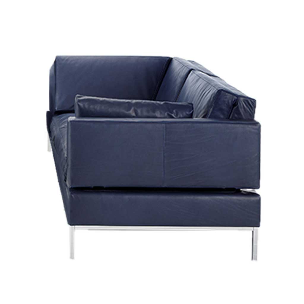 brühl tomo - Eckanbausofa Eckanbausofa in dunkelblauem Leder.