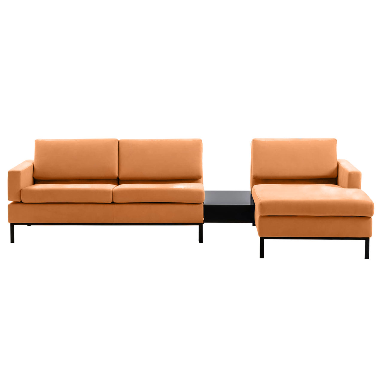 brühl tomo - Eckgruppe Garnitur in orangenem Leder mit Longchair rechts und einem Einhängetisch zwischen Longchair und Anstellsofa.
