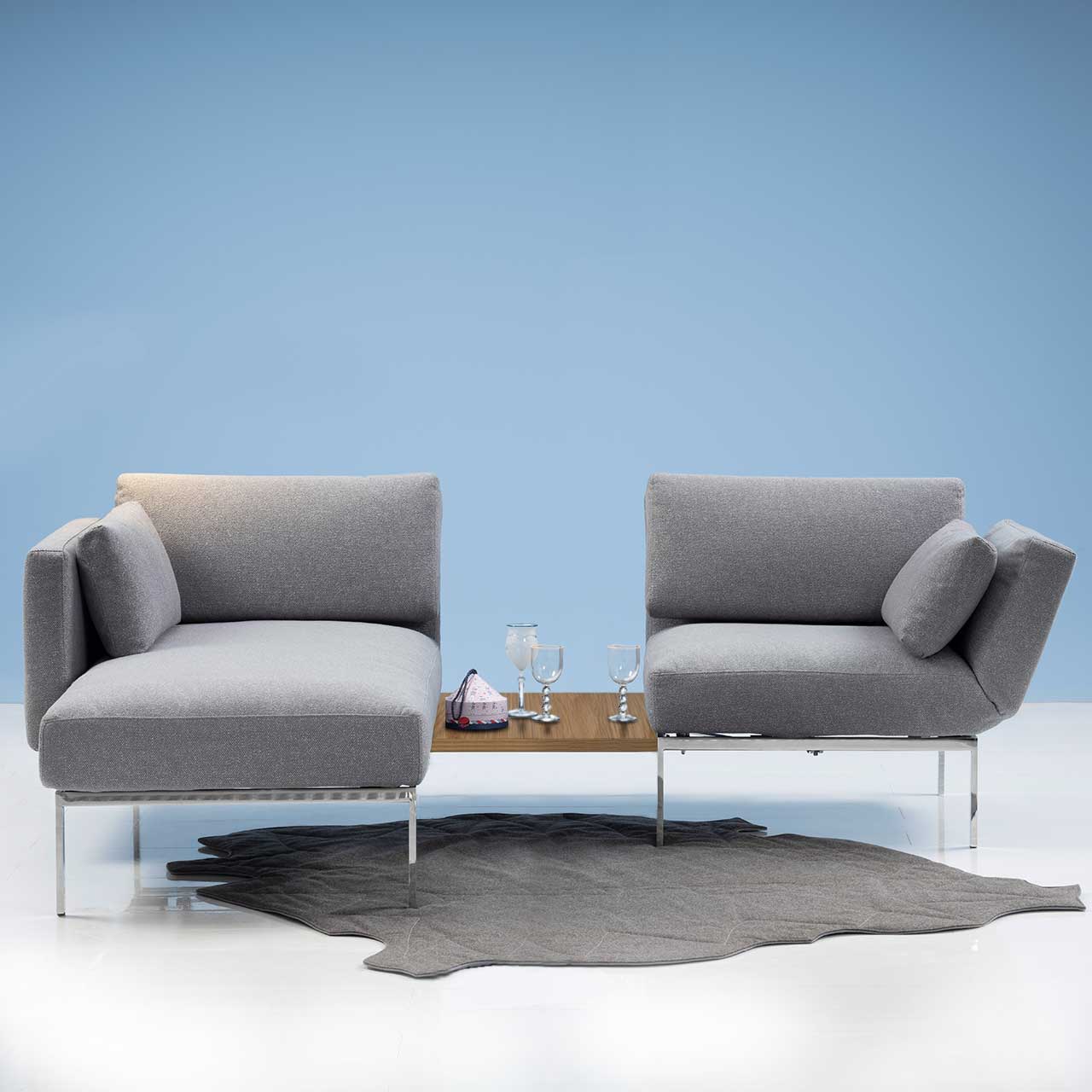 Einhängetisch brühl roro small classic 74295 Eiche dunkel Longchair und Anstellsessel der Serie brühl roro small classic mit Einhängetisch 74295 in Eiche dunkel