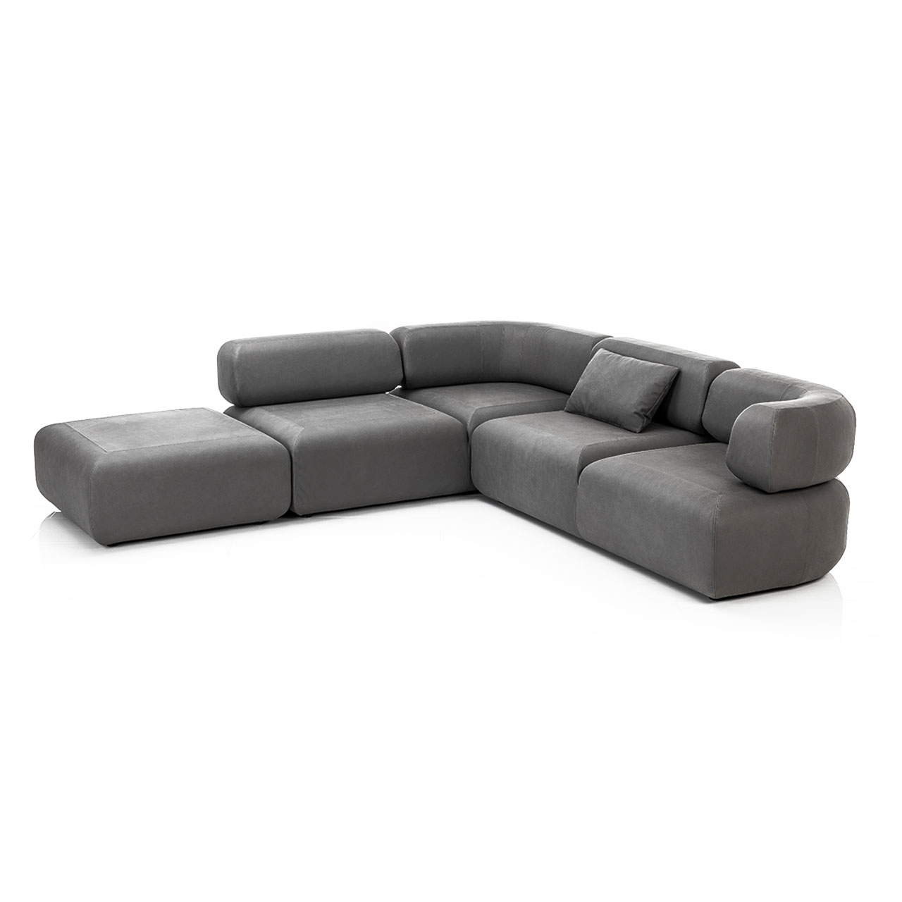 Eckgarnitur all together Eckgarnitur aus grauem Stoff bestehend aus zwei Openends der Serie all together mit kurzer Armlehne auf der rechten Seite. An das offene Ende an der linken Seite ist durch einen passenden Hocker verlängert.